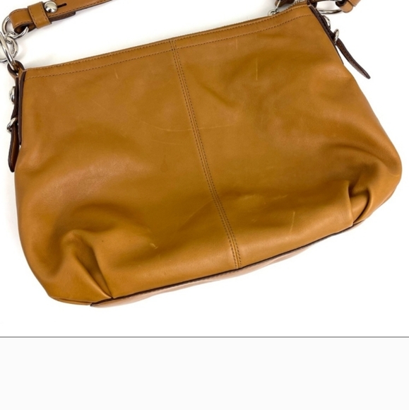 💥Coach Mia Shoulderbag with Smooth Leather and Adjustable Strap💥 # 15729 - Picture 4 of 6